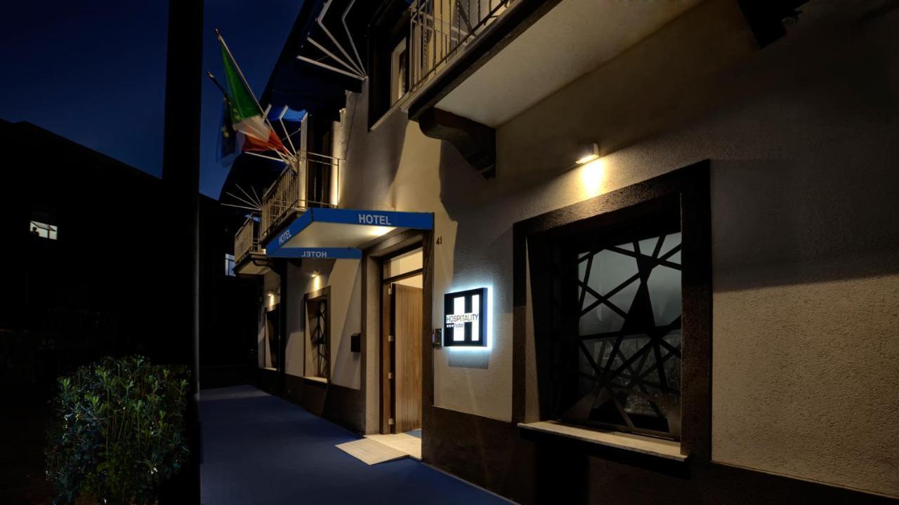 Hospitality Hotel Palermo Bagian luar foto