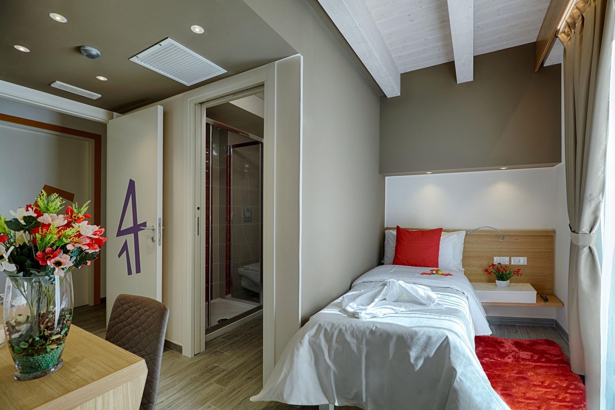 Hospitality Hotel Palermo Bagian luar foto