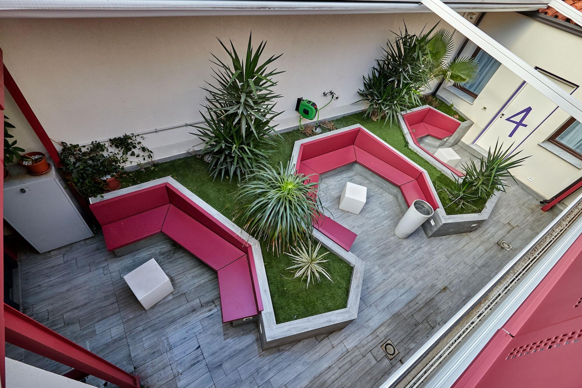 Hospitality Hotel Palermo Bagian luar foto